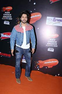 Varun Dhawan at Nickelodeon Kids Choice Awards 2018