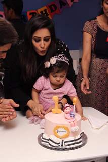 Chahat Khanna daughter Amaira First Birthday celebrationt