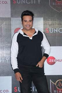 Krushna Abhishek spotted at Hard Rock Cafe in Andheri