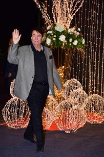 Randhir Kapoor at Priyanka Chopra and Nick Jonas Wedding Reception, Mumbai