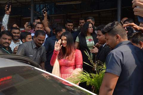 Aishwarya Rai Bachchan spotted around the town