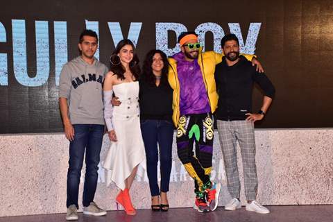 Raveer Singh, Alia Bhatt, Farhan Akhtar, Zoya Aktar and Ritesh Sidwani at Gully Boy Trailer launch