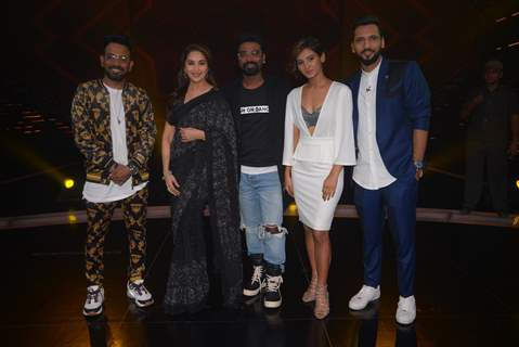 Maduri Dixit on Dance Plus 4 Sets