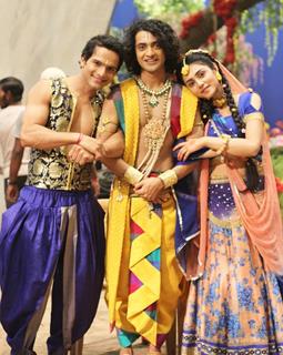 Sumedh, Mallika and Basant on the set of RadhaKrishn