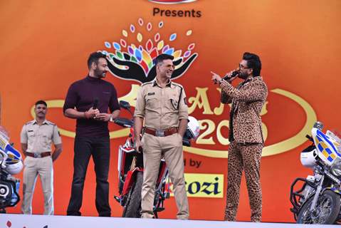 Ajay Devgn, Akshay Kumar and Ranveer Singh at Umang Event