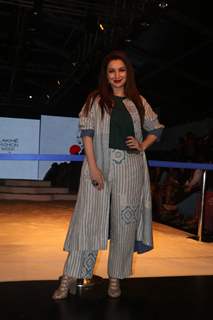 Tisca Chopra at 'Lakme Fashion Week'