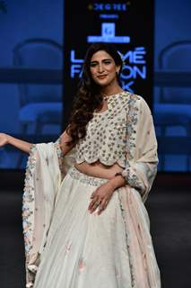 Aahana Kumra walk the ramp for fashion designers at 'Lakme Fashion Week'