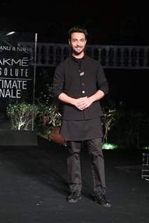 Aayush Sharma snapped at Lakme Fashion Week