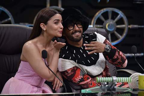 Ranveer-Alia on the sets of Super Dancer