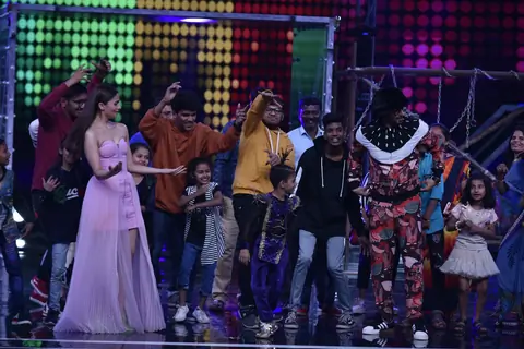 Ranveer-Alia on the sets of Super Dancer