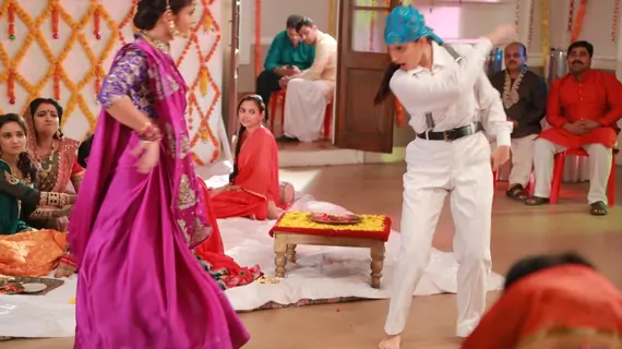 Sameer and Naina's Mehndi Ceremony on Yeh Un Dinon Ki Baat Hai