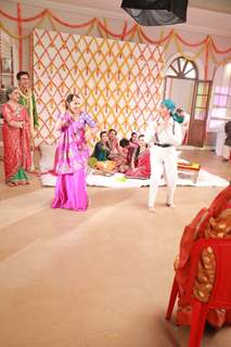 Sameer and Naina's Mehndi Ceremony on Yeh Un Dinon Ki Baat Hai