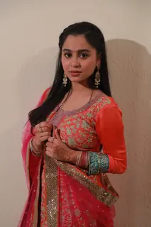 Sameer and Naina's Mehndi Ceremony on Yeh Un Dinon Ki Baat Hai