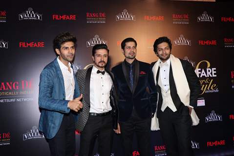 Kartik, Darshan, Sumeet and Ali attend Filmfare Awards