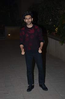 Kartik Aaryan snapped at Punit Malhotra's Valentine Bash