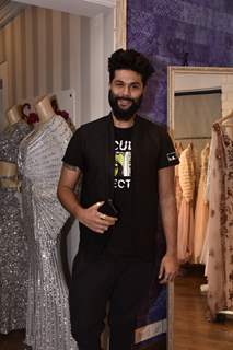 Celebs snapped at Bandra 190 exhibition