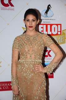 Amyra Dastur at the Hello Hall of fame awards!