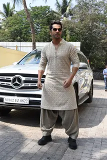 Celebrities snapped at 'Kalank' Trailer launch!