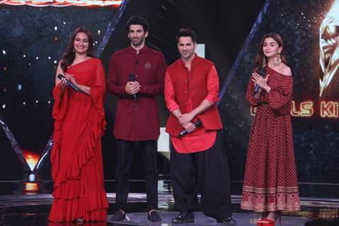 The cast of Kalank at the sets of Rising Star season 3!