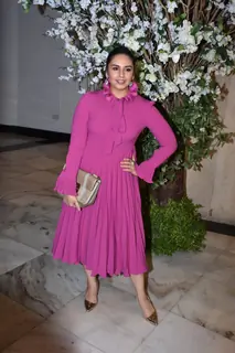 Bollywood divas attend a fun bash hosted by the designer Manish Malhotra!