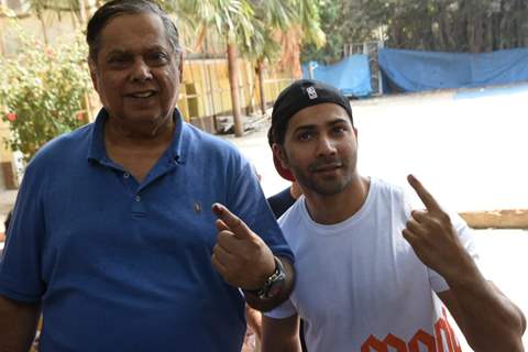 Varun Dhawan with father David Dhawan at polling centre! 