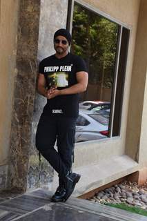 Arjun Kapoor poses as he promotes, India's Most Wanted