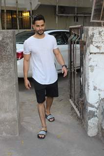 Bollywood Celebrities spotted around the town!