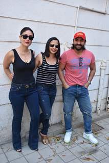 Kareena Kapoor, Rujuta Diwekar and Saif Ali Khan get snapped by paparazzis