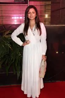  Drashti Dhami posing at  snapped at the premiere of Umrao Jaan, the musical in Mumbai 