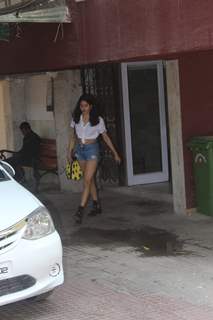 Janhvi Kapoor spotted around the town