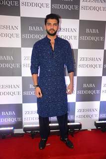 Zaheer Iqbal papped at Baba Siddique's Iftar Party