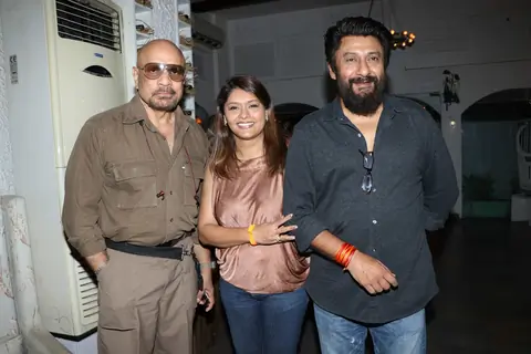Pallavi Joshi and Vivek Agnihotri snapped at the success bash of Tashkent Files