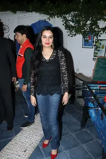 Padmini Kolhapure snapped at the success bash of Tashkent Files