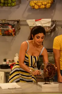 Shilpa Shetty snapped while visiting Big Bazaar for an event