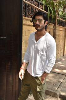 Mohit Marwah snapped at Sonam Kapoor's birthday bash