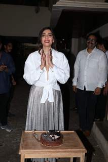 Sonam Kapoor at her birthday bash