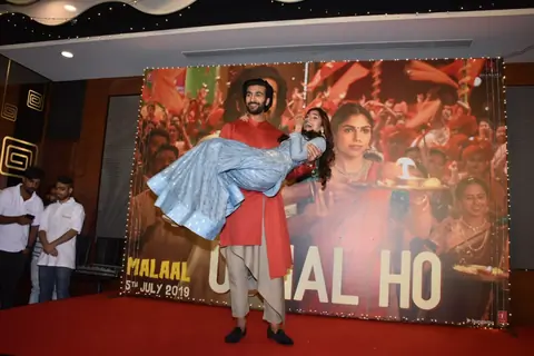 Sharmin Segal and Meezaan at Malaal's song launch