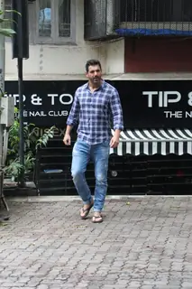 Bollywood celebrities spotted around the town!