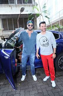 Arjun Kapoor snapped with his uncle Sanjay kapoor