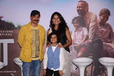 Sanjay Dutt and Manyata Dutt at the launch of Baba! 