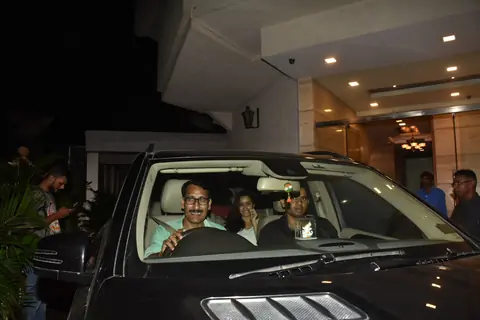 Celebrities spotted around the town!