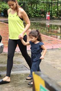 Mira Rajput Kapoor snapped with daughter Misha at the gym