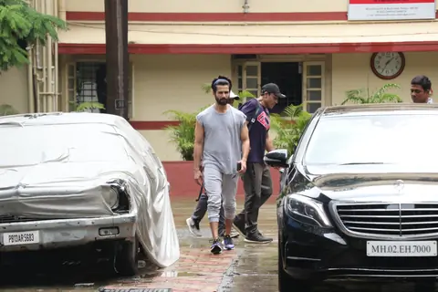 Shahid Kapoor snapped at the gym