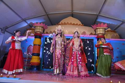 Himanshu Soni as Lord Ram and Shivya Pathania as Sita