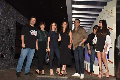 Sonali Bendre and Goldie Behl were spotted after dinner with friends