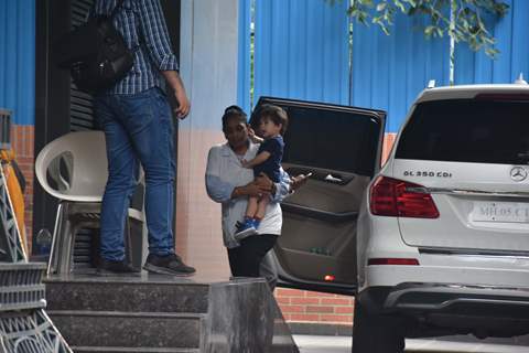 Sunny Leone's kids were spotted around the town