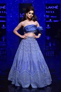 Kangana Ranaut walks the ramp at Lakme Fashion Week 2019! 