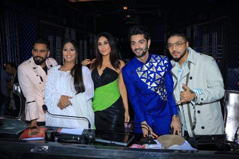 Kareena Kapoor Khan, Karan Wahi, Geeta Kapoor, Bosco Martis, raftaar