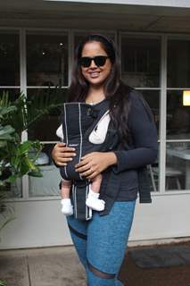 Sameera Reddy spotted around the town!