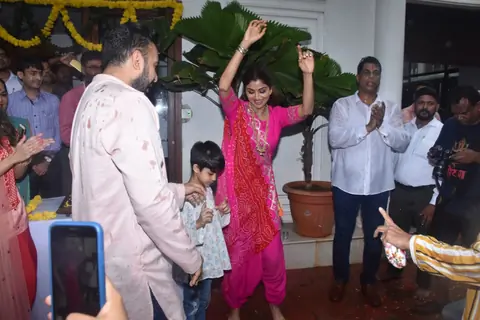Shilpa Shetty snapped at Ganesh Visarjan!